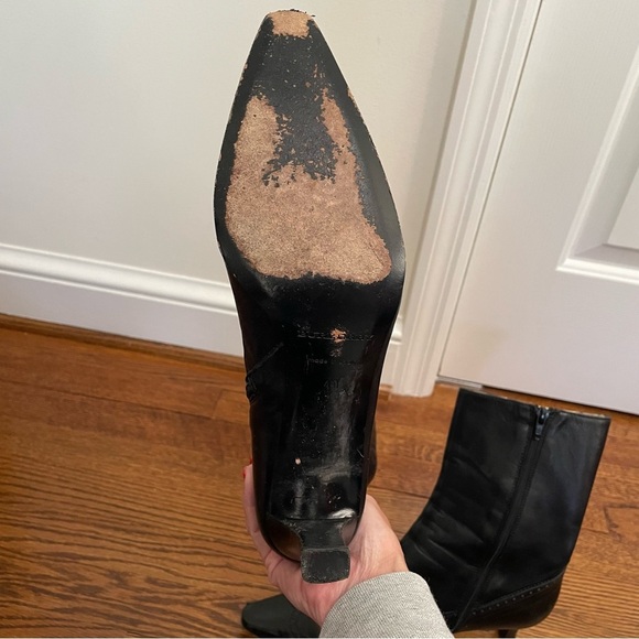 Burberry Vintage Black Bootie Pointed Toe Pup Heel Size EU 40 US 8 - Picture 11 of 13